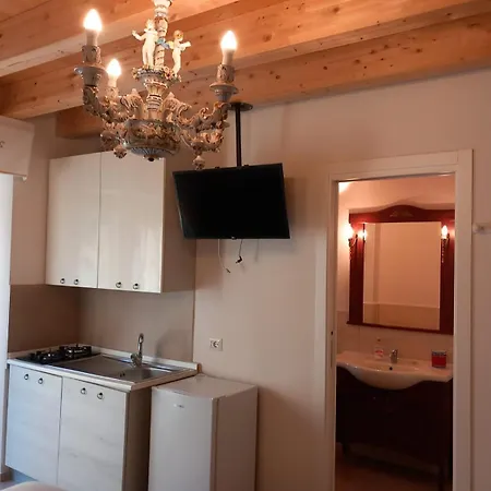 Riccioli Dell' Etna Pensionat 3*