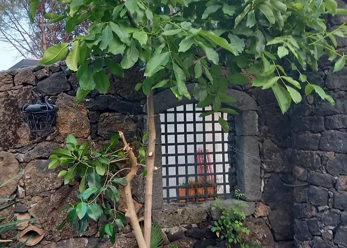 Riccioli Dell' Etna Pensionat